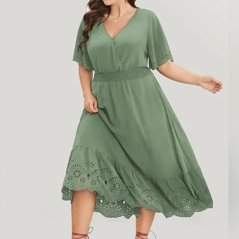 Bloomchic laser cut detail dress size 18/20
